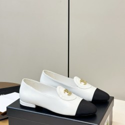 Chanel loafers Shoes
Women 35-41
