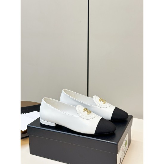 Chanel loafers Shoes
Women 35-41
