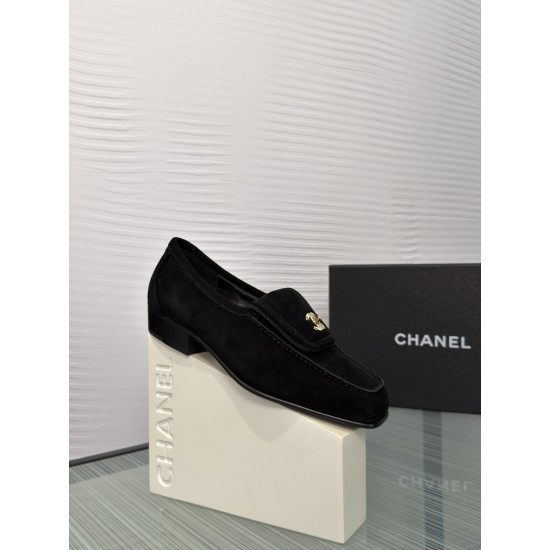 Chanel loafers Shoes
Women 35-41
