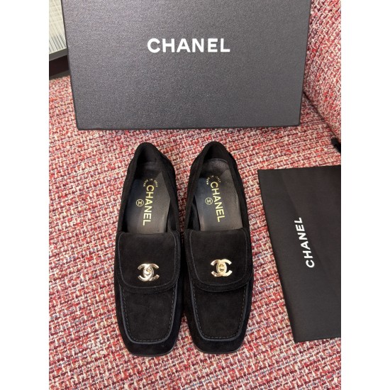 Chanel loafers Shoes
Women 35-41

