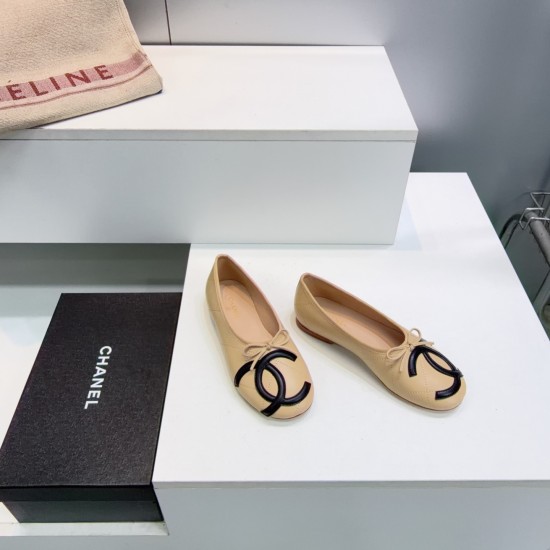 Chanel loafers Shoes
Women 35-41
