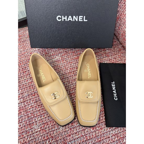 Chanel loafers Shoes
Women 35-41
