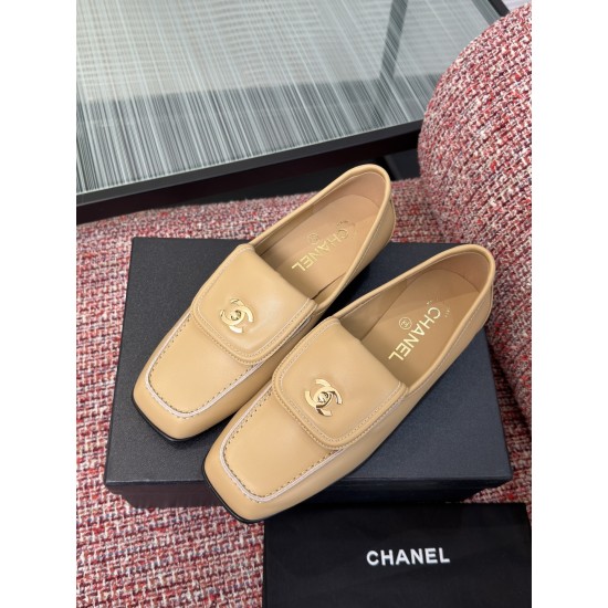 Chanel loafers Shoes
Women 35-41
