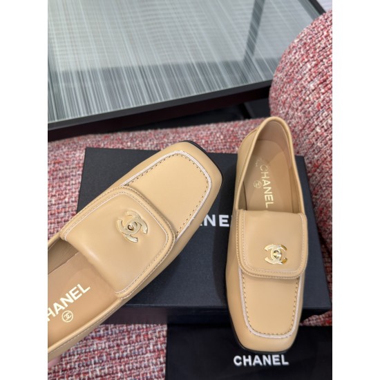 Chanel loafers Shoes
Women 35-41

