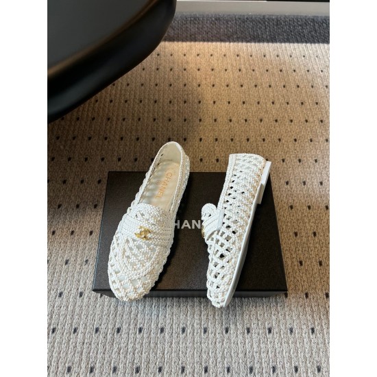 Chanel loafers Shoes
Women 35-41
