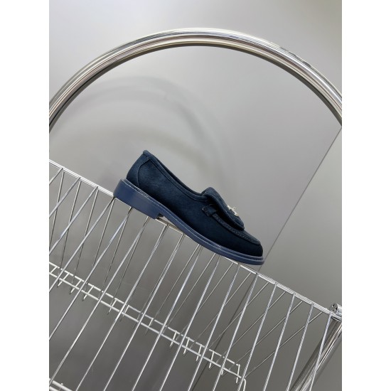 Chanel loafers Shoes
Women 35-41
