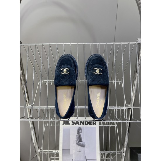 Chanel loafers Shoes
Women 35-41
