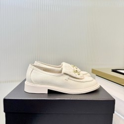 Chanel loafers Shoes
Women 35-41
