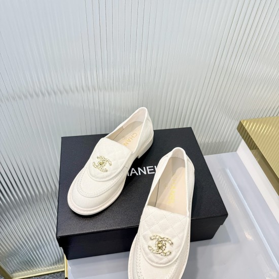 Chanel loafers Shoes
Women 35-41
