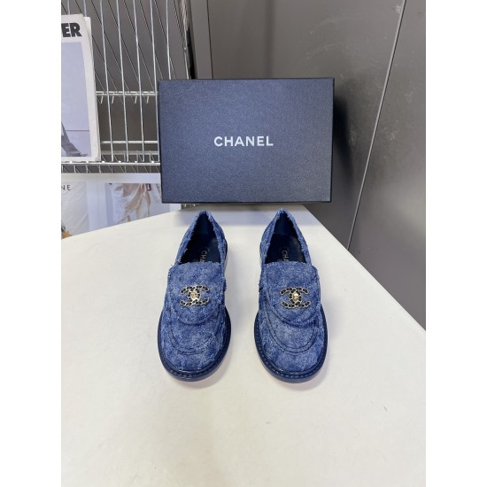Chanel loafers Shoes
Women 35-41
