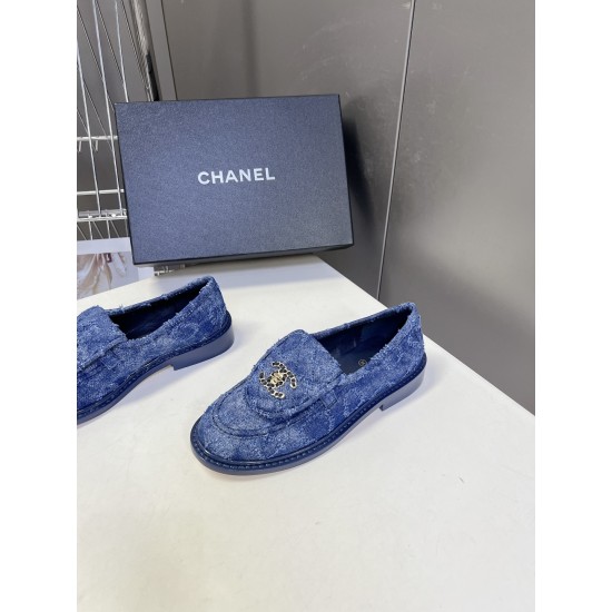 Chanel loafers Shoes
Women 35-41
