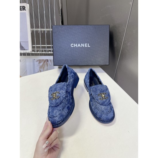 Chanel loafers Shoes
Women 35-41
