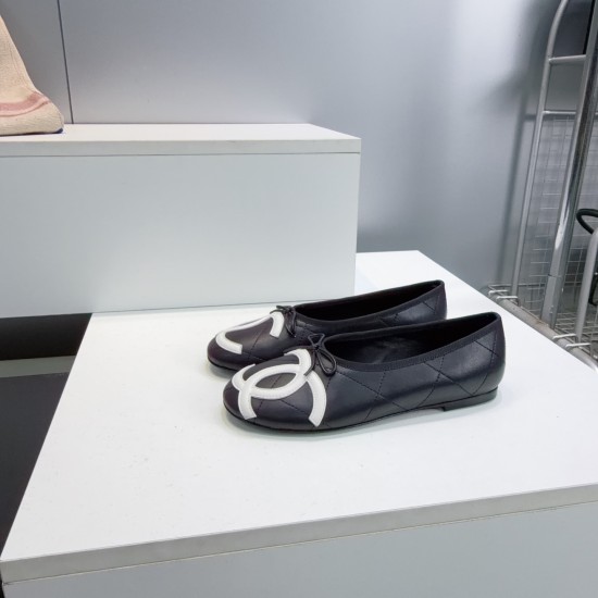 Chanel loafers Shoes
Women 35-41
