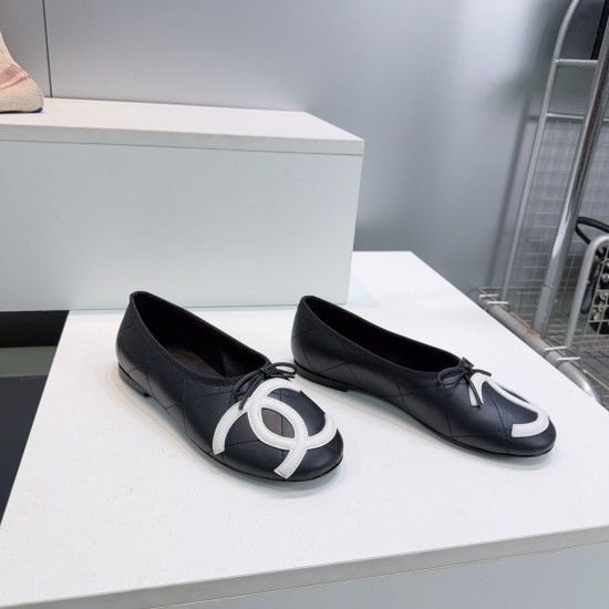 Chanel loafers Shoes
Women 35-41
