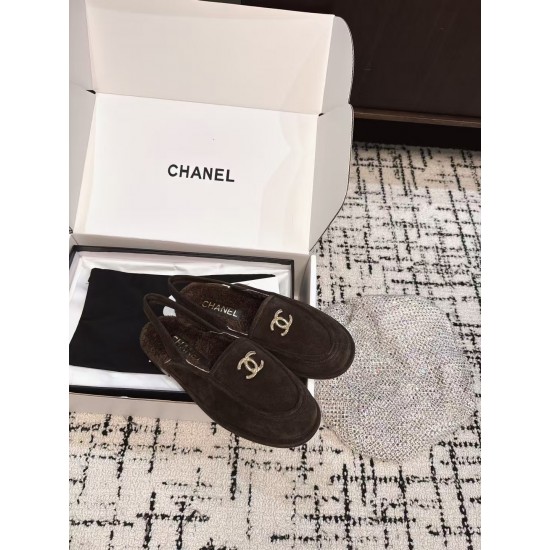 Chanel loafers Shoes
Women 35-41
