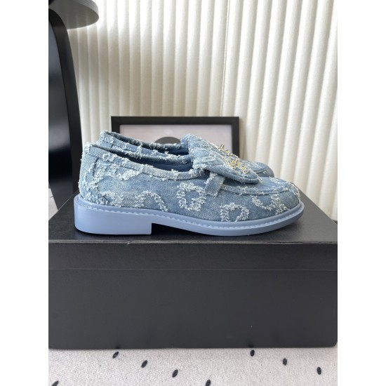 Chanel loafers Shoes
Women 35-41
