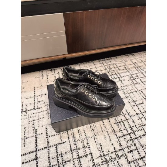 Chanel loafers Shoes
Women 35-41
