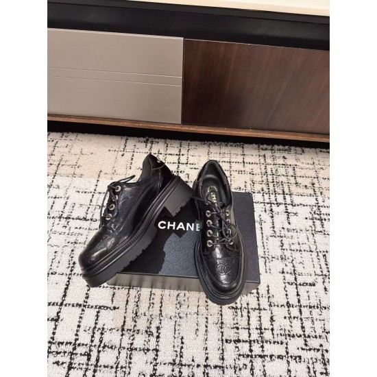 Chanel loafers Shoes
Women 35-41
