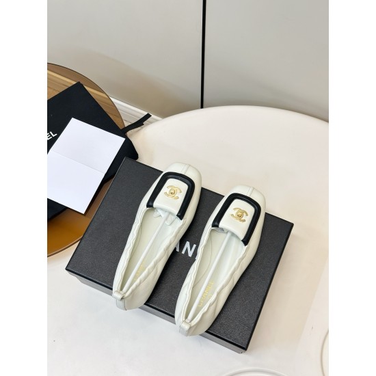 Chanel loafers Shoes
Women 35-41
