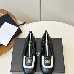 Chanel loafers Shoes
Women 35-41
