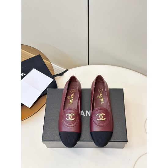 Chanel loafers Shoes
Women 35-41

