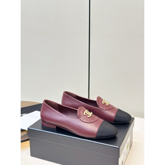 Chanel loafers Shoes
Women 35-41
