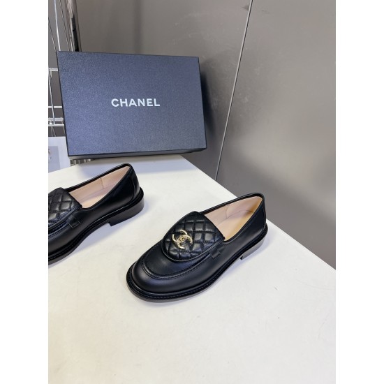 Chanel loafers Shoes
Women 35-41
