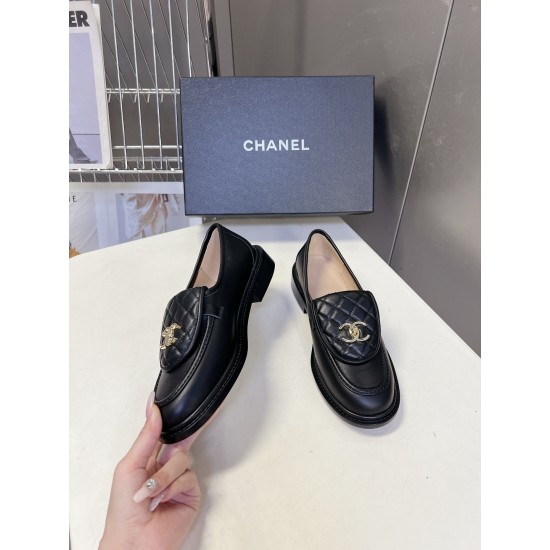 Chanel loafers Shoes
Women 35-41
