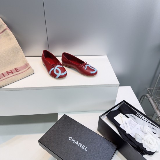 Chanel loafers Shoes
Women 35-41
