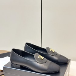Chanel loafers Shoes
Women 35-41
