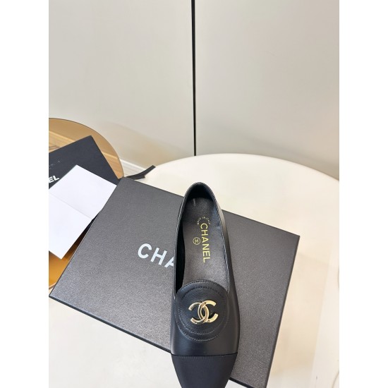 Chanel loafers Shoes
Women 35-41

