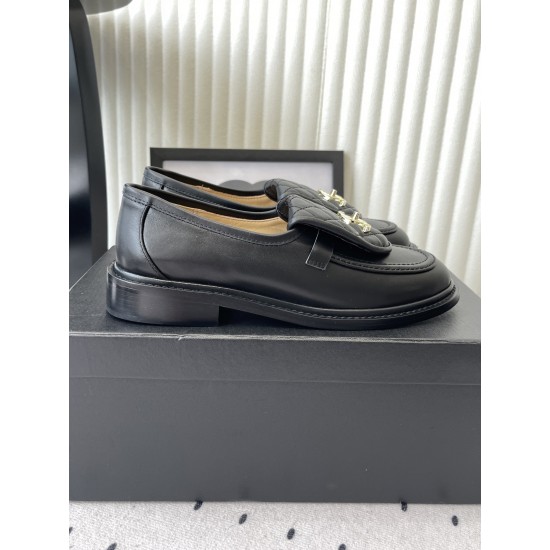 Chanel loafers Shoes
Women 35-41
