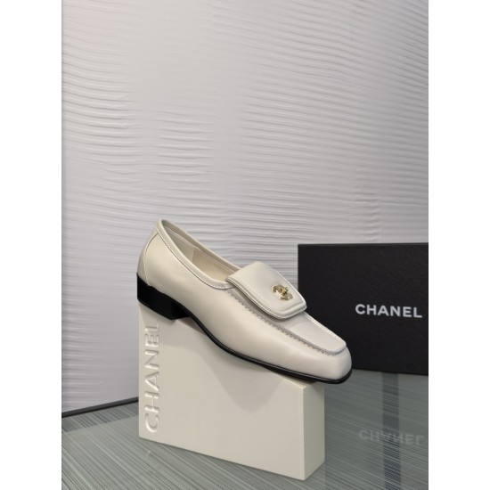 Chanel loafers Shoes
Women 35-41
