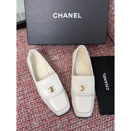 Chanel loafers Shoes
Women 35-41
