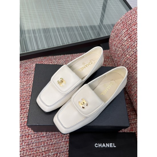 Chanel loafers Shoes
Women 35-41
