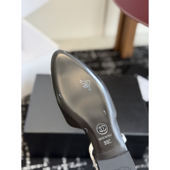 Chanel Shoes Heels Shoes
Women 35-41
