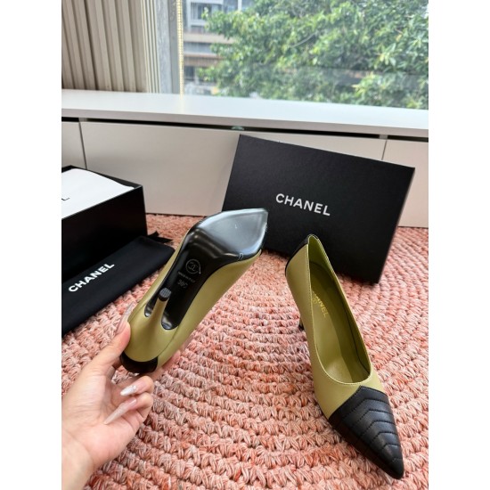 Chanel Shoes Heels Shoes
Women 35-41
