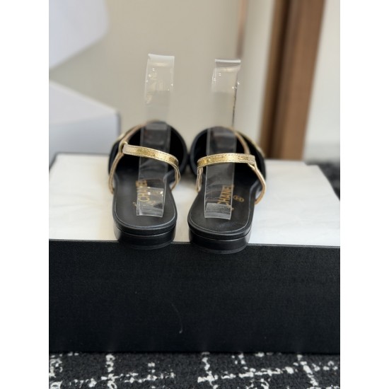 Chanel Shoes Heels Shoes
Women 35-41
