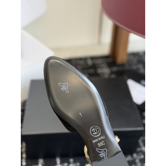 Chanel Shoes Heels Shoes
Women 35-41
