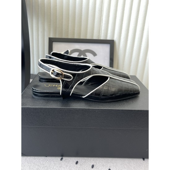 Chanel Shoes Heels Shoes
Women 35-41
