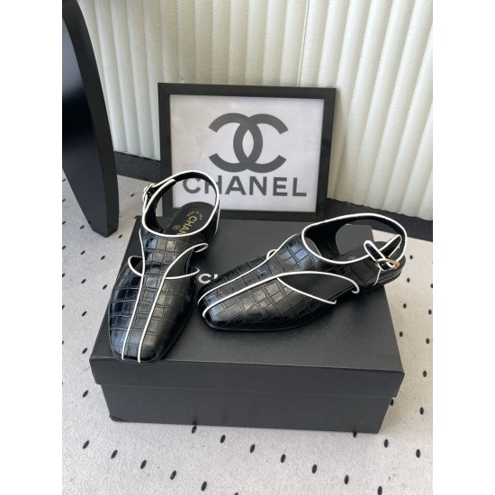 Chanel Shoes Heels Shoes
Women 35-41
