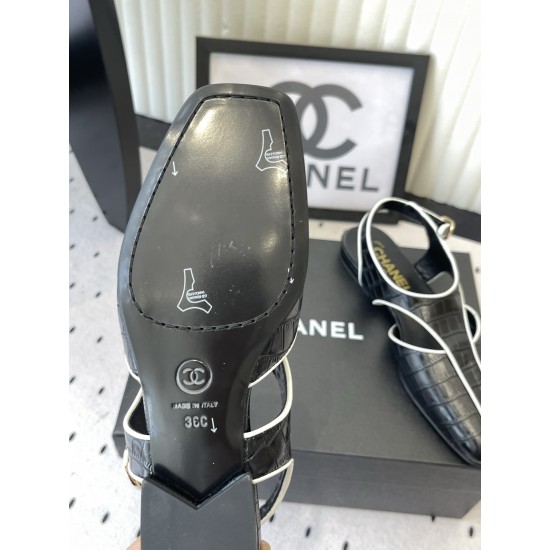 Chanel Shoes Heels Shoes
Women 35-41
