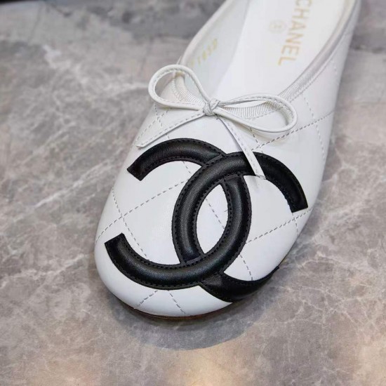 Chanel Shoes Heels Shoes
Women 35-41

