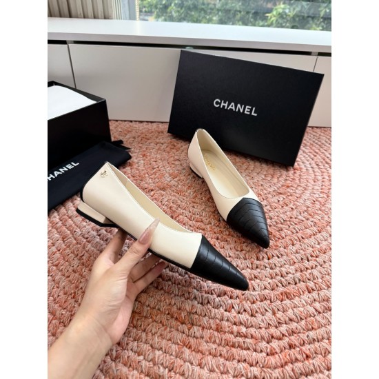 Chanel Shoes Heels Shoes
Women 35-41
