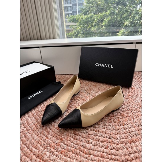 Chanel Shoes Heels Shoes
Women 35-41
