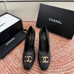 Chanel Shoes Heels Shoes
Women 35-41
