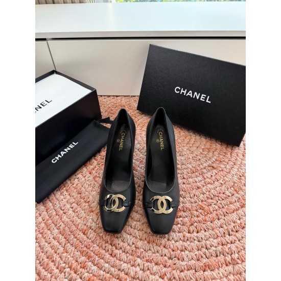 Chanel Shoes Heels Shoes
Women 35-41
