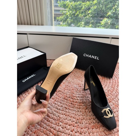 Chanel Shoes Heels Shoes
Women 35-41
