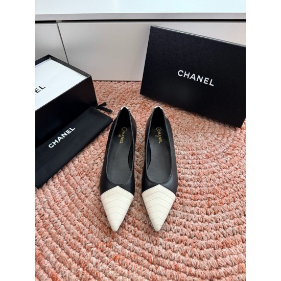 Chanel Shoes Heels Shoes
Women 35-41
