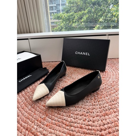 Chanel Shoes Heels Shoes
Women 35-41

